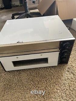 1500W Electric Pizza Oven Single Layer Deck MAKE OFFER