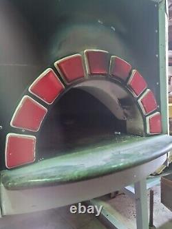 160-PAG EARTHSTONE USED Gas Brick Pizza Oven EUC