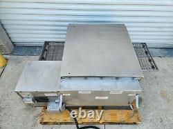 2013 Lincoln Impinger 1132 Electric Single Counter Top 18 Conveyor Pizza Oven