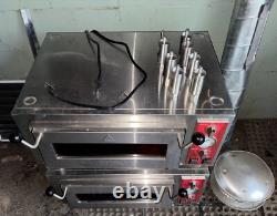 Avantco DPO-18-S Single Deck Countertop Pizza/Bakery Oven 1700W, 120V