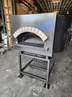 BRAVO BRV130W Wood-Fired Pizza Oven No Electric GAS Required Excellent Condition