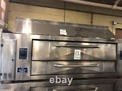 Baker's Pride y600 double deck pizza oven, 3rd Generation All Stainless