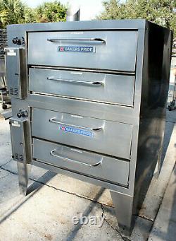 Bakers Pride 252 GAS Pizza Ovens SUPER DECK Double Deck Stacked 36 4 MOS OLD