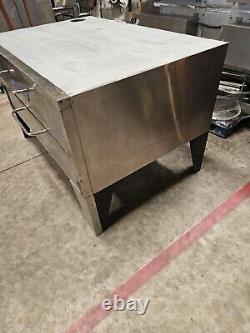 Bakers Pride 451 Single Deck 54 Natural Gas Pizza Deck Oven Refurbished