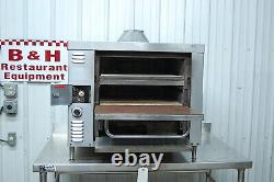 Bakers Pride Counter Top Natural Gas Double Deck Stone Pizza Oven