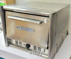 Bakers Pride Countertop Single Deck Pizza Oven Electric 208/240v M0S2E Rust