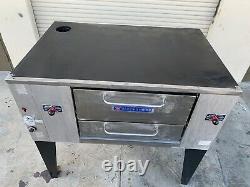 Bakers Pride D-125 single deck natural gas pizza oven FREE SHIPPING