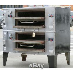 Bakers Pride DS-805 Pizza Oven Double Deck, Used Great Condition