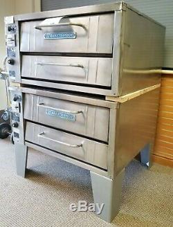 Bakers Pride Double Deck Model 251 Pizza Oven