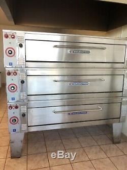 Bakers Pride EP8-5736 Electric 3 Phase, Triple Deck Pizza Oven / EP8-5736