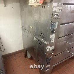 Bakers Pride Model 451 Double Deck Oven- Natural Gas With Stones. Tested Working