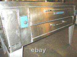 Bakers Pride ModelL Y6000 Single Deck Pizza Oven, Natural Gas, Refurbished