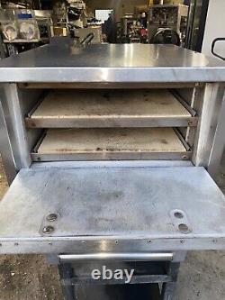 Bakers Pride Single Dr, Double Shelf Pizza Oven, 220v, 1 Ph. Refurbished, Nice