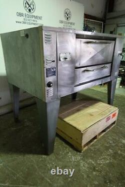 Bakers Pride Super Deck Natural Gas Pizza Oven Model D-125 (new Stones Included)