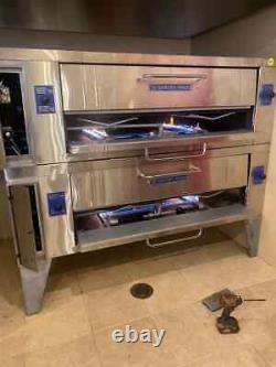 Bakers Pride Y600 Double Deck Pizza Oven