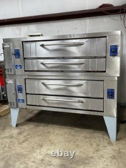 Bakers Pride Y600 Propane Double Pizza/ Deck Ovens
