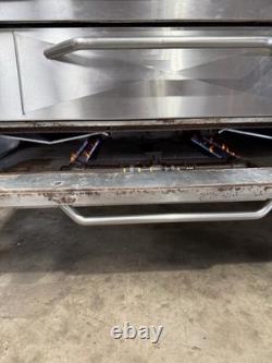 Bakers Pride Y600 Propane Double Pizza/ Deck Ovens