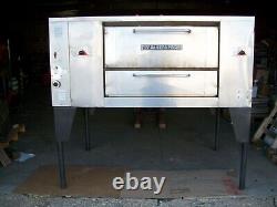 Bakers Pride pizza oven model D125