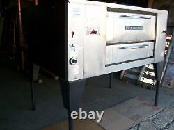 Bakers Pride pizza oven model D125