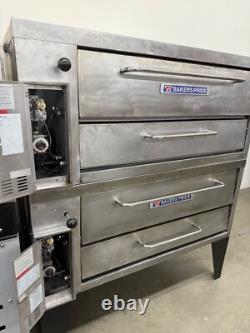 Bakers pride 352 natural gas double deck pizza ovens
