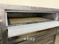 Bakers pride 352 natural gas double deck pizza ovens