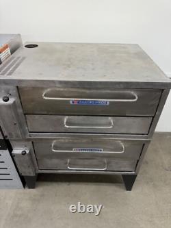Bakers pride 352 natural gas double deck pizza ovens