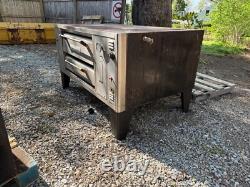 Bari/Bakers Pride Natural Gas Double Deck Pizza Oven