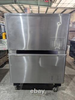 Blodgett 1048 Double Deck Natural Gas Pizza Oven (Stones Included)