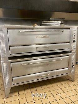 Blodgett 1060 Double Steel Deck Gas Pizza Oven