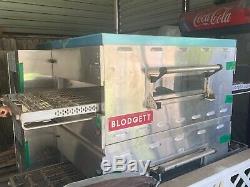 Blodgett 911 double gas deck pizza oven BD3160 Restaurant Size Never Used