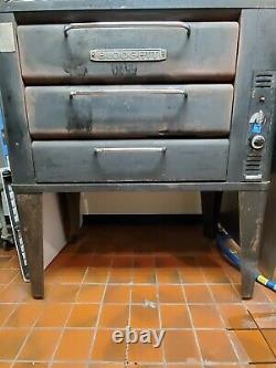 Blodgett 931 Natural Gas Double 2 Deck Pizza Oven