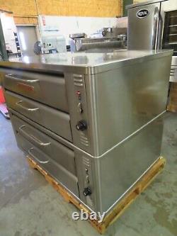 Blodgett 961P Natural Gas Compact Double Pizza Deck 100,000 BTU LATE MODEL