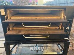 Blodgett 981 Natural Deck Gas Double Pizza Oven