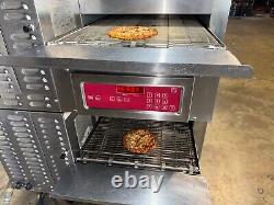 Blodgett MT1828G Gas Double Stack Pizza Conveyor Ovens. VIDEO DEMO