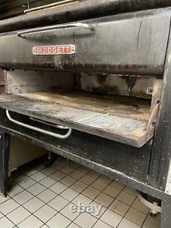 Commercial pizza oven gas