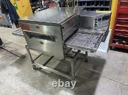 EDGE 30 Single Deck Gas Fired Conveyor Pizza Oven