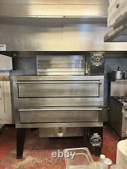 Garland Double Deck Oven (IN USE) Pizza G56PB