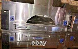 IL Forno Classico Bakers Pride FC616 Gas with Y600 Deck Pizza Oven on Legs 3012