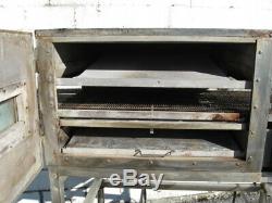 Lincoln 1116 Single Deck Gas Conveyor Oven Pizza 1 phase