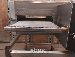 Lincoln Impinger 1132-000-A Conveyor Pizza Oven 208V 3-Ph + Stand