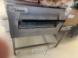 Lincoln Impinger 1132 Electric Conveyor Pizza Oven with Mobile Stand