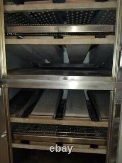 Lincoln Impinger 1450 Nat. Gas Double Stack Conveyor Pizza Oven. VIDEO DEMO