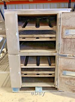 Lincoln Natural Gas Conveyor Oven Double Stack Pizza Oven