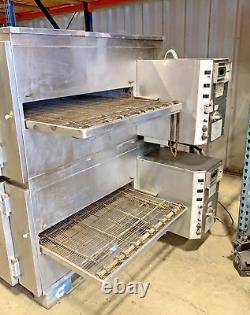 Lincoln Natural Gas Conveyor Oven Double Stack Pizza Oven