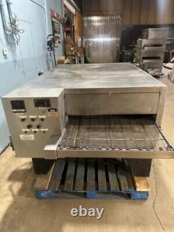 Mastermatic Mg-32 Heavy Duty, Natural Gas 32 Single Deck Conveyor Pizza Oven