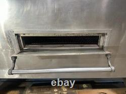 Mastermatic Mg-32 Heavy Duty, Natural Gas 32 Single Deck Conveyor Pizza Oven