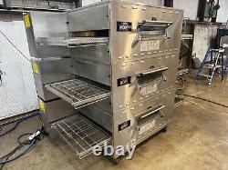 Middleby Marshall PS360g WoW! Gas Triple Stack Pizza Conveyor Ovens. Video Demo