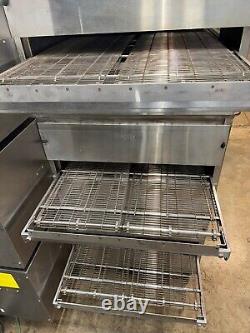 Middleby Marshall PS360g WoW! Gas Triple Stack Pizza Conveyor Ovens. Video Demo