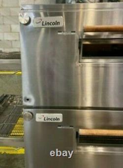Model 3255 Lincoln Impinger Conveyor Pizza Oven 2 Decks, 3 Conveyor Belts