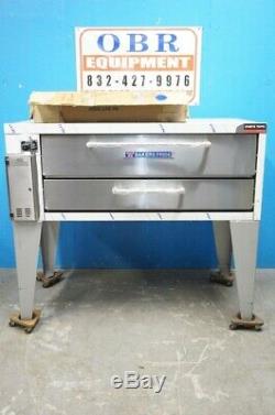 New Bakers Pride Stuby Series Single Deck Gas Pizza Oven Model 4151 New Stones I